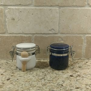Decorative canisters